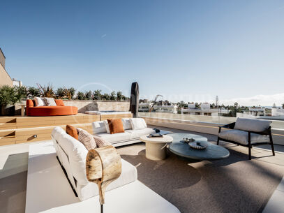Villa Dunique - Arquitectural Elegance with Panoramic Sea Views