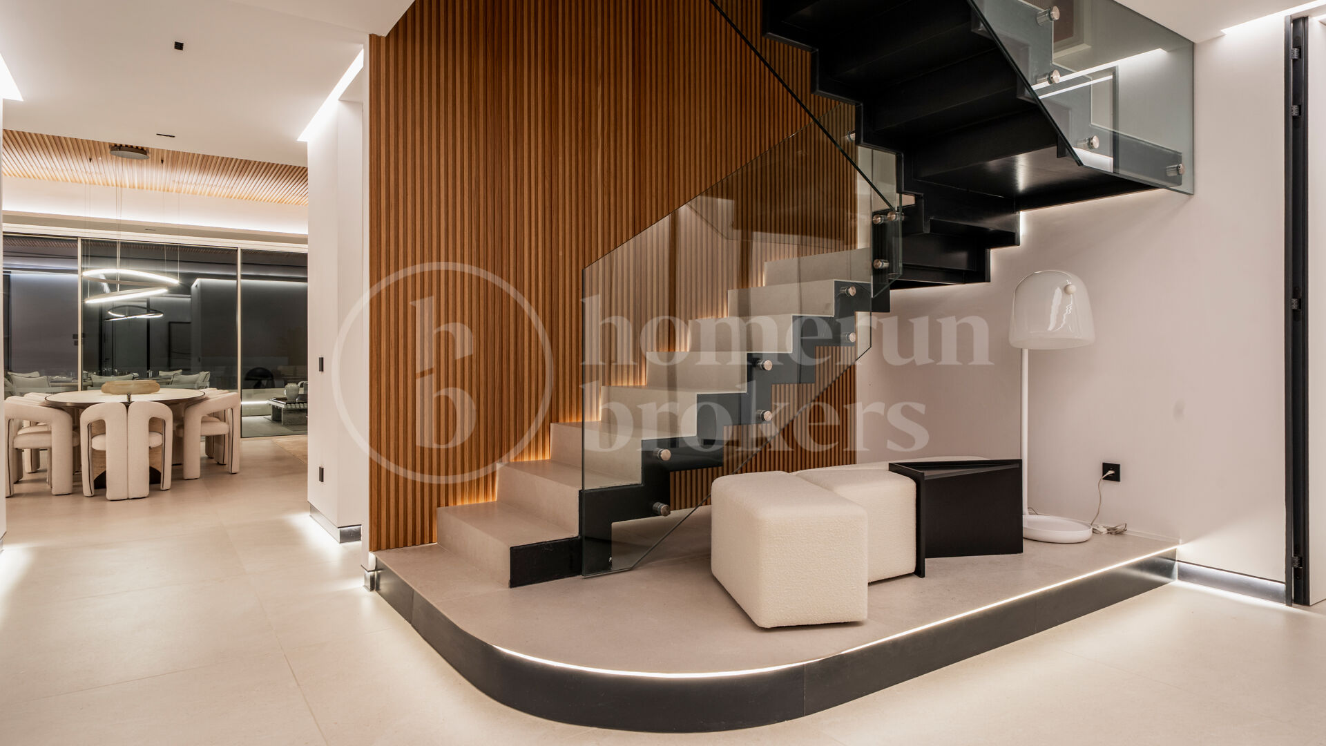 Villa Dunique - Arquitectural Elegance with Panoramic Sea Views