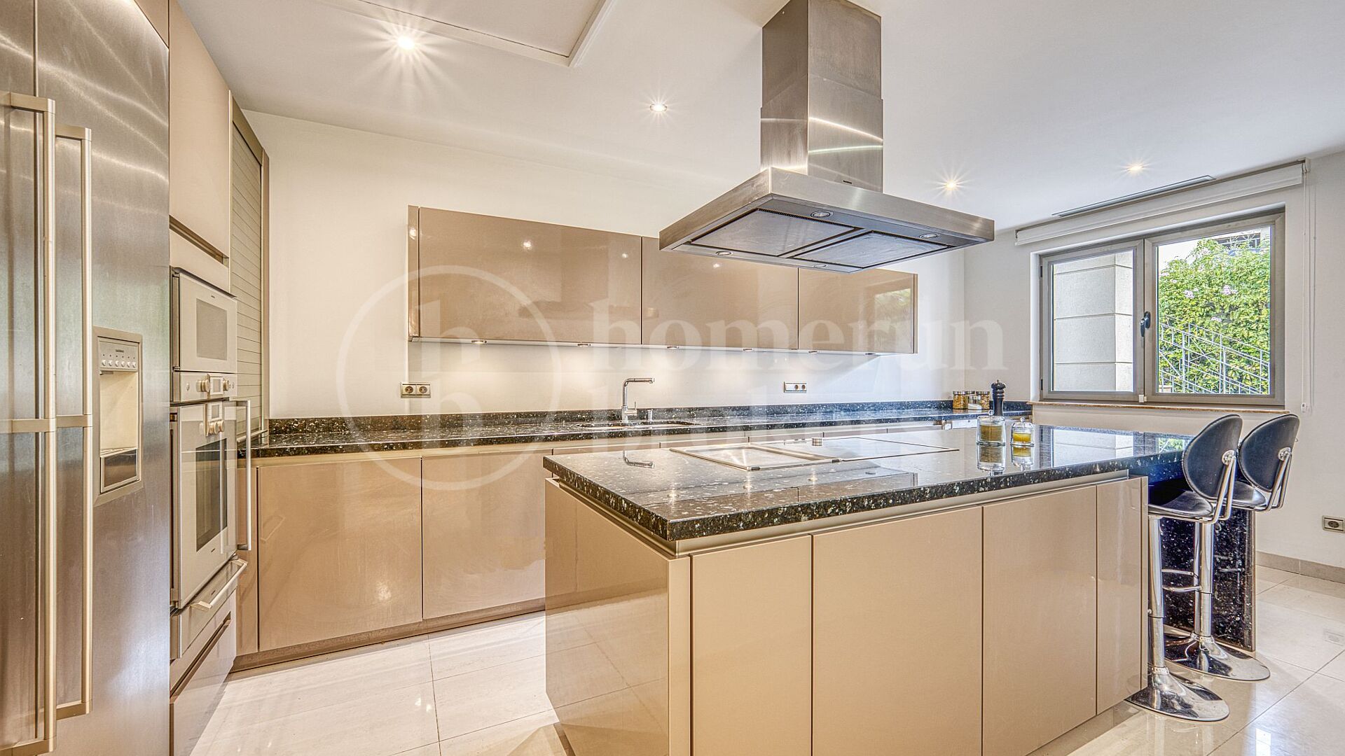 Casa Grace - Semi-Detached 5 Bedrooms Townhouse in Marbella Golden MIle