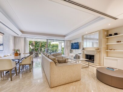 Casa Grace - Semi-Detached 5 Bedrooms Townhouse in Marbella Golden MIle