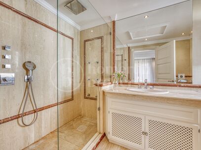 Casa Grace - Semi-Detached 5 Bedrooms Townhouse in Marbella Golden MIle