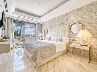 Casa Grace - Semi-Detached 5 Bedrooms Townhouse in Marbella Golden MIle