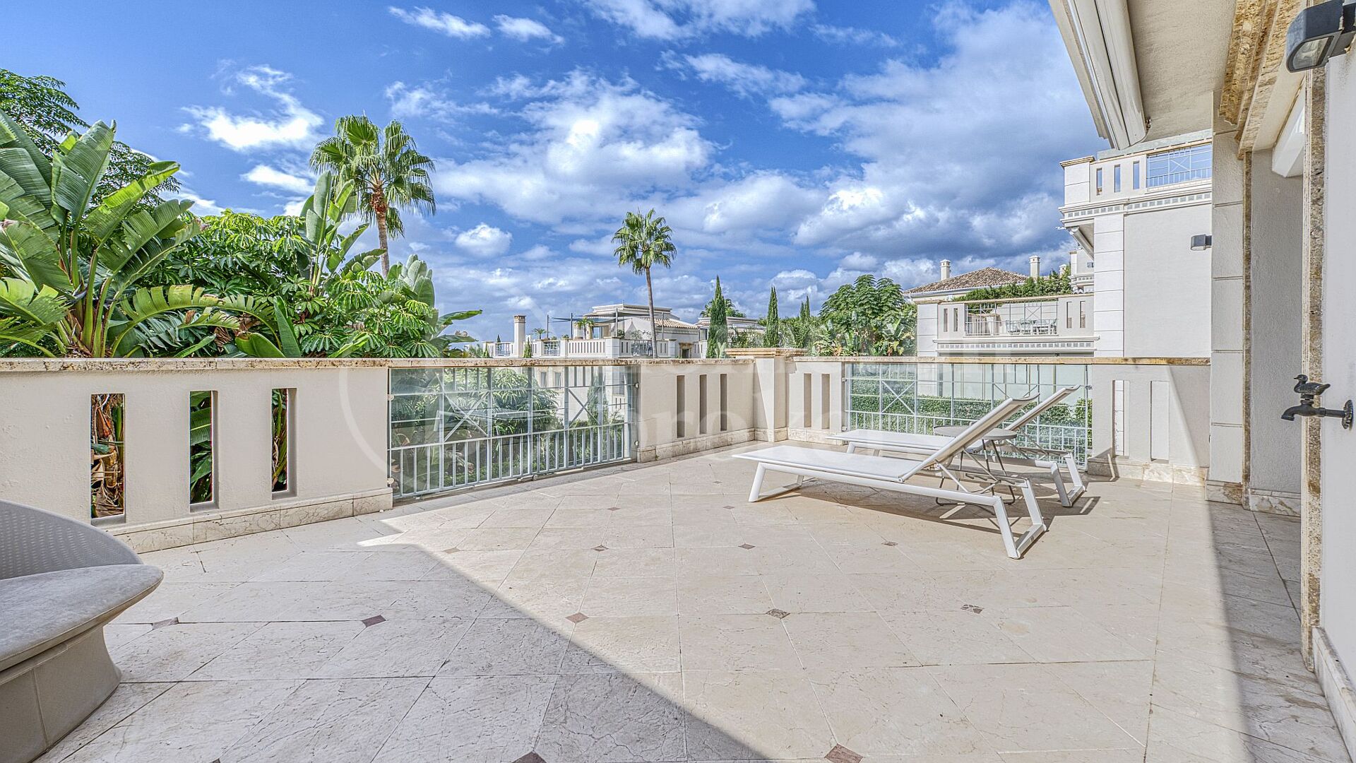 Casa Grace - Semi-Detached 5 Bedrooms Townhouse in Marbella Golden MIle
