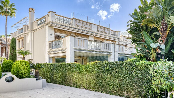 Casa Grace - Semi-Detached 5 Bedrooms Townhouse in Marbella Golden MIle