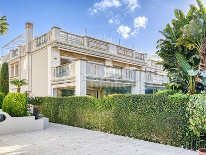 Casa Grace - Semi-Detached 5 Bedrooms Townhouse in Marbella Golden MIle