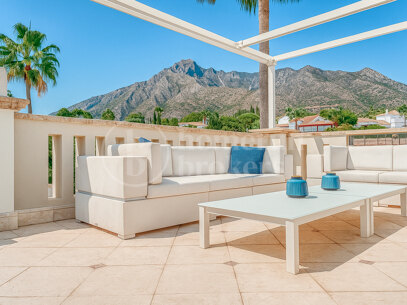 Casa Grace - Semi-Detached 5 Bedrooms Townhouse in Marbella Golden MIle