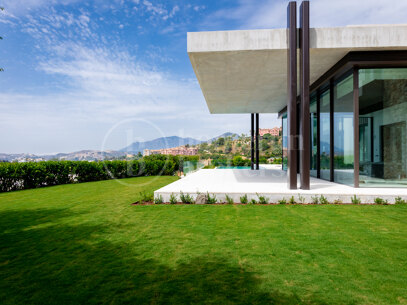 The Hills Twelve - Luxury 7-Bedroom Contemporary Villa La Quinta