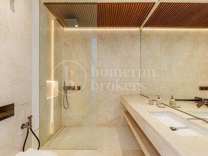 The Hills Twelve - Luxury 7-Bedroom Contemporary Villa La Quinta