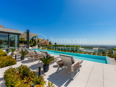 The Hills Twelve - Luxury 7-Bedroom Contemporary Villa La Quinta