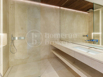 The Hills Twelve - Luxury 7-Bedroom Contemporary Villa La Quinta