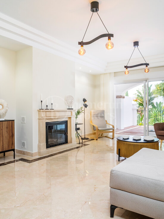 Montebello Hills 214 - Three Bedroom Apartment in Sierra Blanca