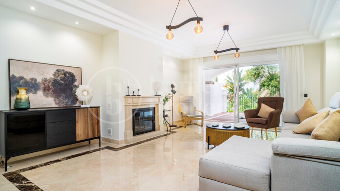 Montebello Hills 204 - Three Bedroom Apartment in Sierra Blanca