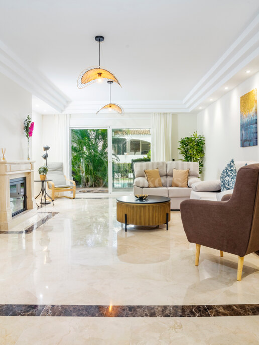 Montebello Hills 502 - This ground floor apartment in Sierra Blanca