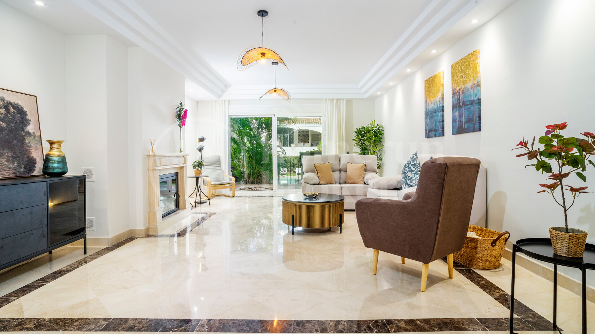 Montebello Hills 502 - This ground floor apartment in Sierra Blanca