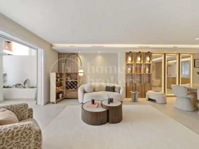Casa Romano Heights - Luxury Townhouse within walking distance to Puente Romano