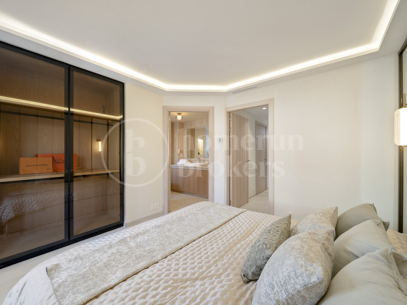 Casa Romano Heights - Luxury Townhouse within walking distance to Puente Romano