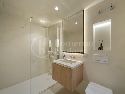 Casa Romano Heights - Luxury Townhouse within walking distance to Puente Romano