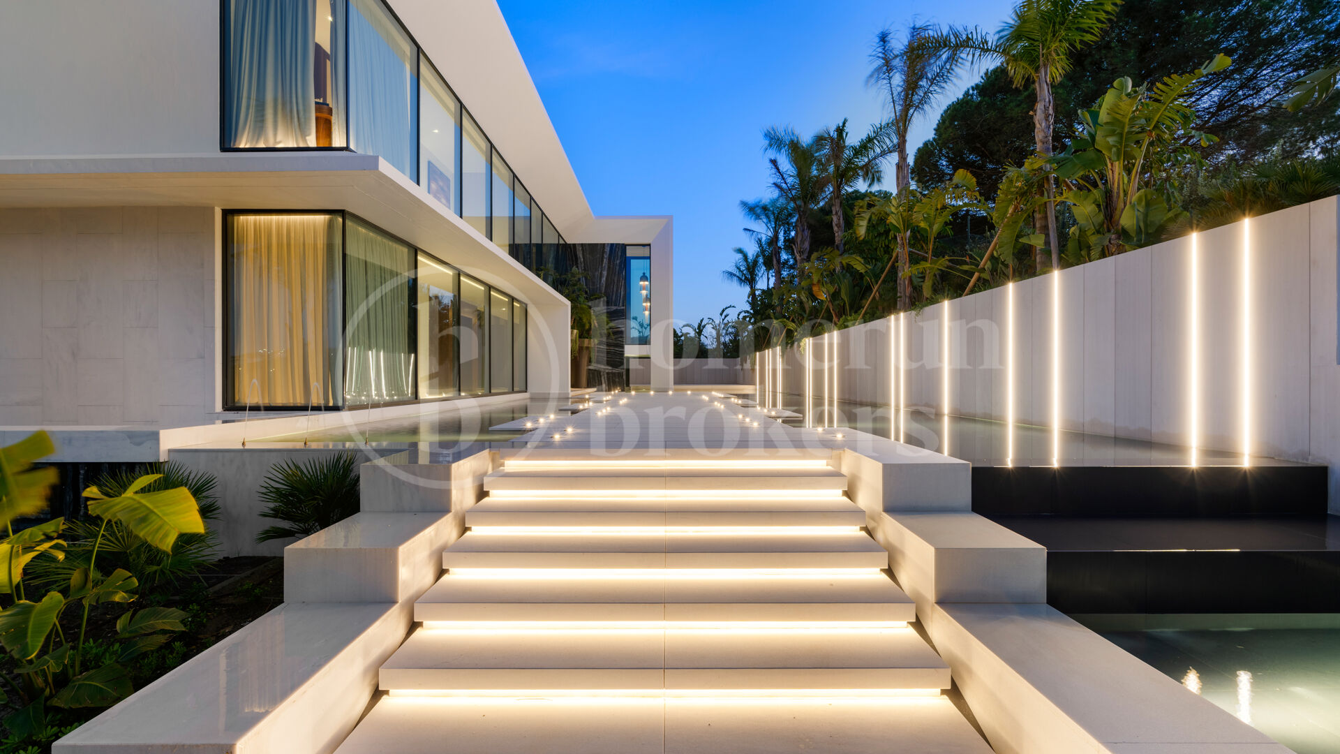 Villa Aldebaran - Luxury Villa med Golf och Sea Views