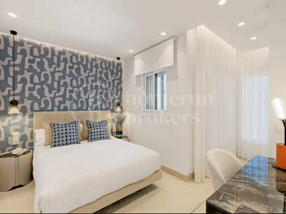 Apartment Valerin - Renovated Beacfront Apartment in Estepona