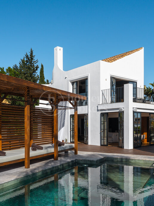Auriga 12B - Golf Valley Villa Nueva Andalucia Sea Views