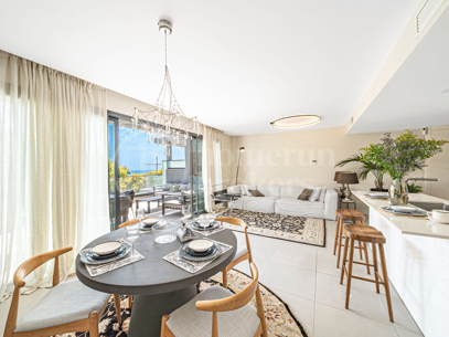 Mesas Homes - Modern 3 bedroom apartment with sea views