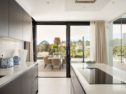 Villa Auriga 14 - Contemporary 4 bedroom Villa
