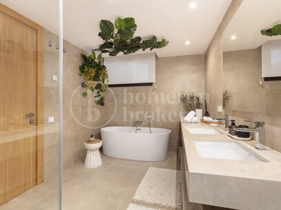 Villa Be Lagom - Luxury Modern Villa with Sea Views