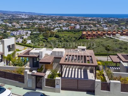 Villa Be Lagom - Luxury Modern Villa with Sea Views
