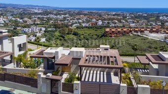 Villa Be Lagom - Luxury Modern Villa with Sea Views