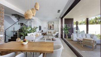 Villa Be Lagom - Luxury Modern Villa with Sea Views
