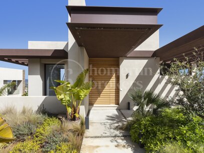 Villa Be Lagom - Luxury Modern Villa with Sea Views