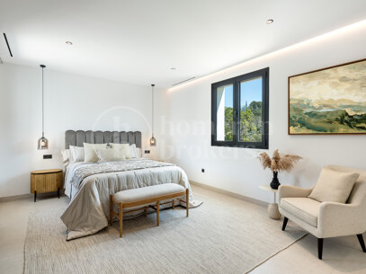 Villa Bellevue - Luxury 6 bed villa with sea views Benahavis