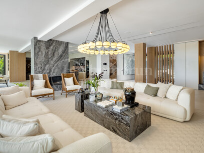 Villa Bellevue - Luxury 6 bed villa with sea views Benahavis