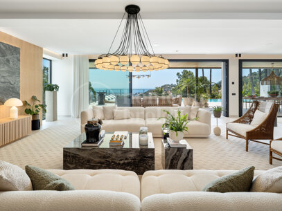 Villa Bellevue - Luxury 6 bed villa with sea views Benahavis