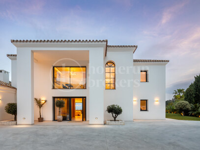 Villa Bellevue - Luxury 6 bed villa with sea views Benahavis