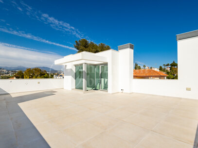 Villa Treetops - Modern townhouse near golf San Pedro