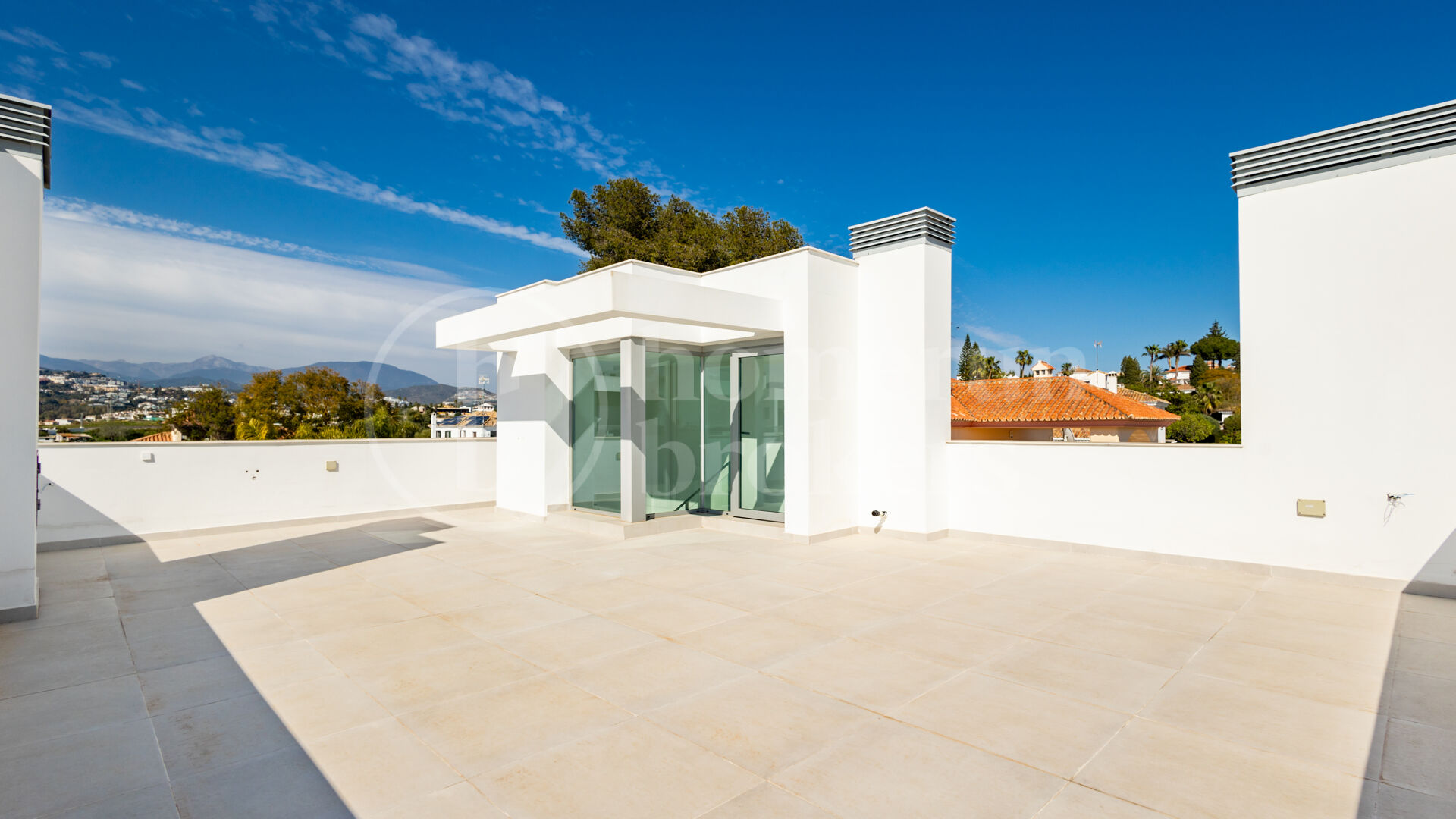 Villa Treetops - Modern townhouse near golf San Pedro