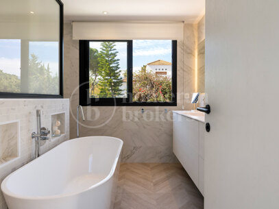 Villa Aura - Renoverad 4 sovrum i Las Brisas