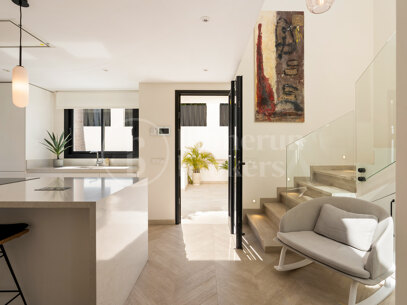 Villa Aura - Renoverad 4 sovrum i Las Brisas