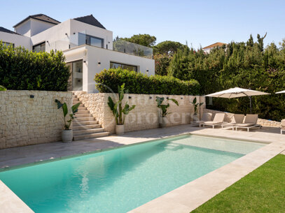 Villa Aura - Renoverad 4 sovrum i Las Brisas