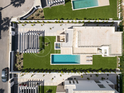 Villa Martina - Modern 5 bed villa med solarium Estepona