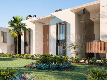 Duplex Zew- 3 Bed Duplex Garden Apartment