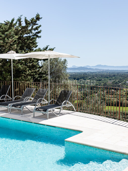 Three bedroom villa with stunning views and coveted ETV holiday rental licence