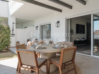 Apartment Quinta Village - Three Bedroom Garden Apartment with Sea Vies