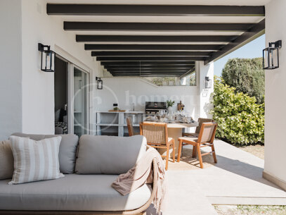 Apartment Quinta Village - Three Bedroom Garden Apartment with Sea Vies