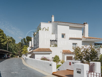 Apartment Quinta Village - Three Bedroom Garden Apartment with Sea Vies