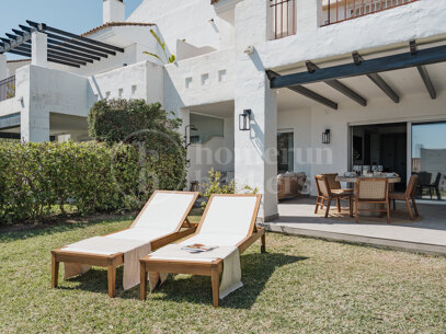 Apartment Quinta Village - Three Bedroom Garden Apartment with Sea Vies
