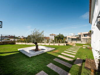 Villa Montilla - Brand New Modern 4 sovrum med havsutsikt Estepona