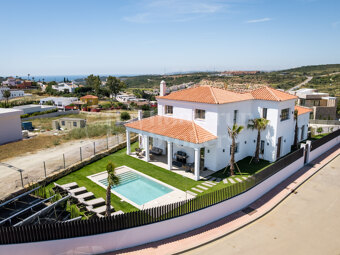 Villa Montilla - Brand New Modern 4 sovrum med havsutsikt Estepona