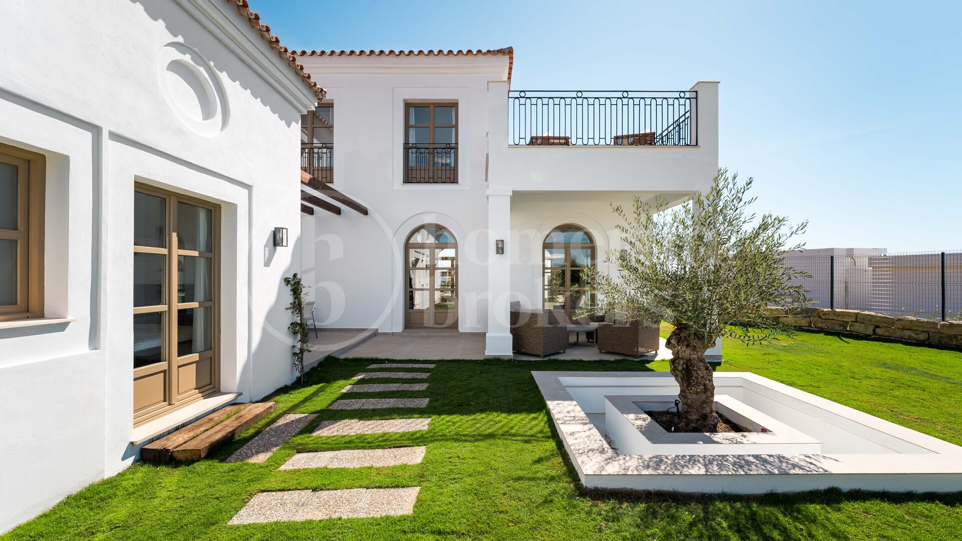 Villa Montilla - Brand New Modern villa with sea views Estepona